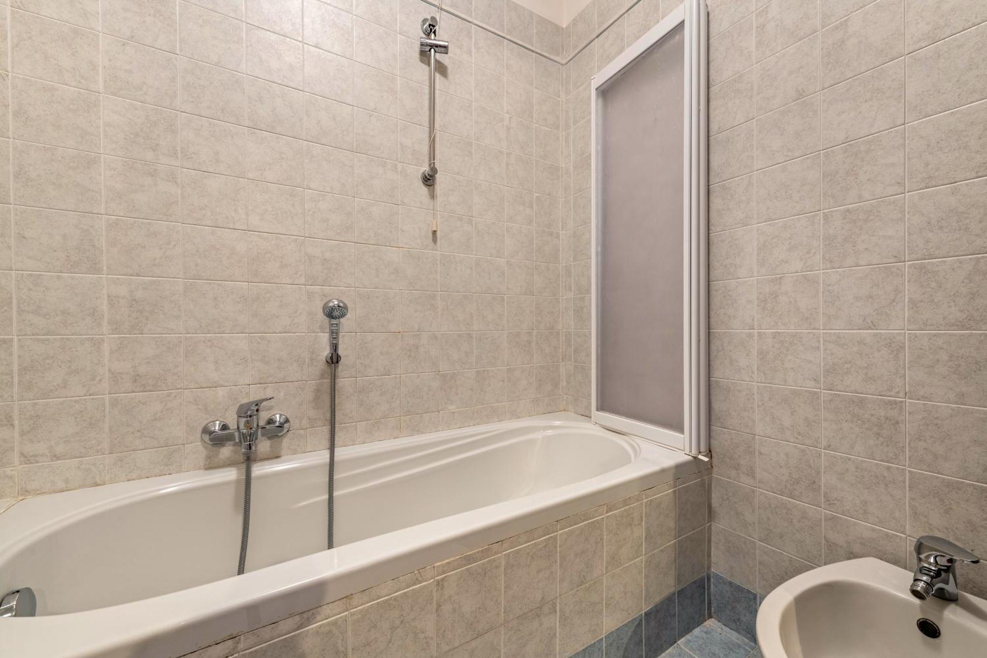 Casa Vacanze Gianpietro Rossi Toscolano Maderno Bagian luar foto